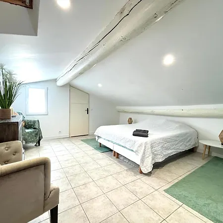 Apartment Duplex Old Town - New ! Antibes
